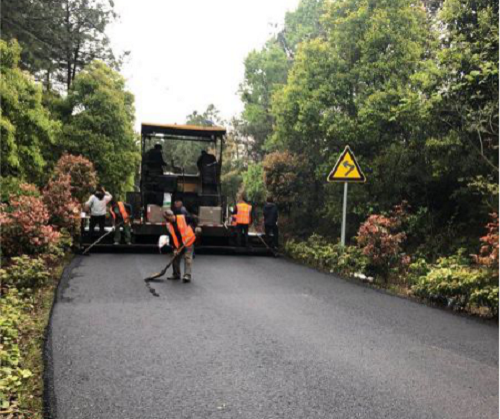 長沙太空金路橋材料有限公司,雙鋼輪壓路機(jī),福格勒瀝青攤鋪機(jī),AC系列,AF系列,SBS系列