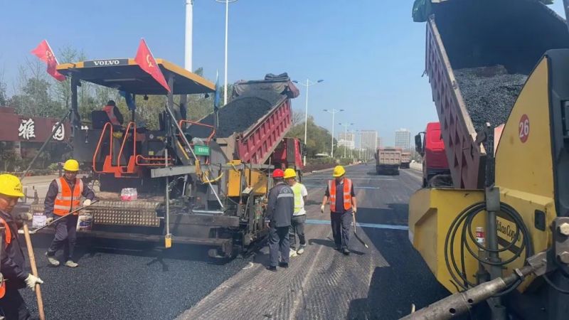 長沙太空金路橋材料有限公司,雙鋼輪壓路機,福格勒瀝青攤鋪機,AC系列,AF系列,SBS系列 長沙太空金路橋材料有限公司,雙鋼輪壓路機,福格勒瀝青攤鋪機,AC系列,AF系列,SBS系列